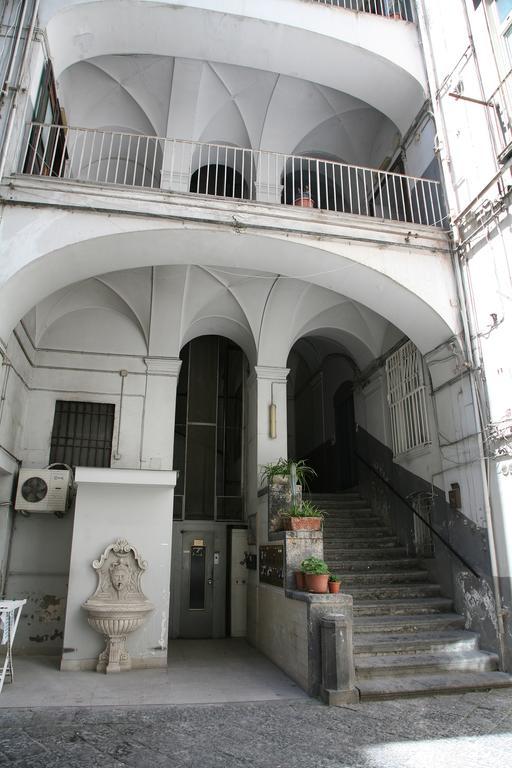 Napoli Retro Bed & Breakfast Exterior photo